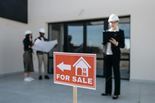Stratégies pour gérer efficacement un portefeuille de biens immobiliers locatifs