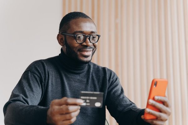 La sécurité de la carte Veritas : Protéger vos finances efficacement